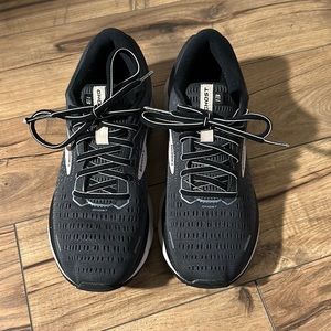 Brooks ghost 13